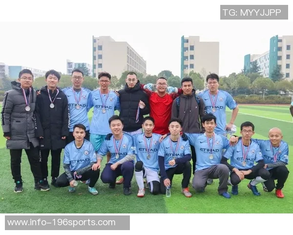 南通足球俱乐部奋勇争先努力拼搏书写辉煌新篇章 南通足球俱乐部奋勇争先努力拼搏书写辉煌新篇章